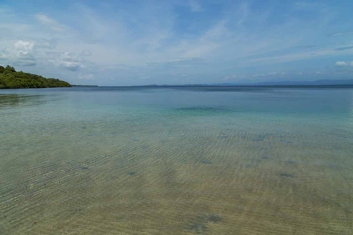 best beaches panama tropical deserted ocean beach in Panama