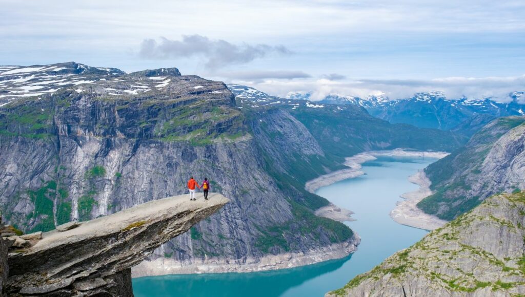 Greenland Megatsunami Made a Fjord’s Waters Slosh For A Week