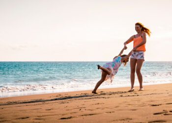 UK Mom Lists Why She Prefers Raising Daughter in California