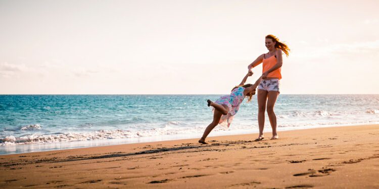 UK Mom Lists Why She Prefers Raising Daughter in California