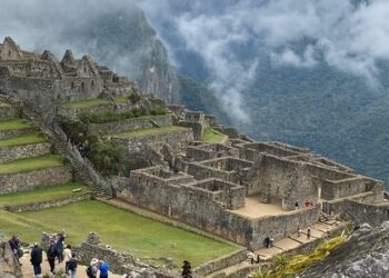 CDC warns travelers to South America, Caribbean of risks from fever-causing virus