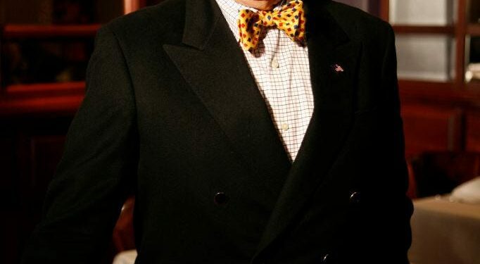 Iconic Detroit restauranteur Joe Muer Jr. dies at 88