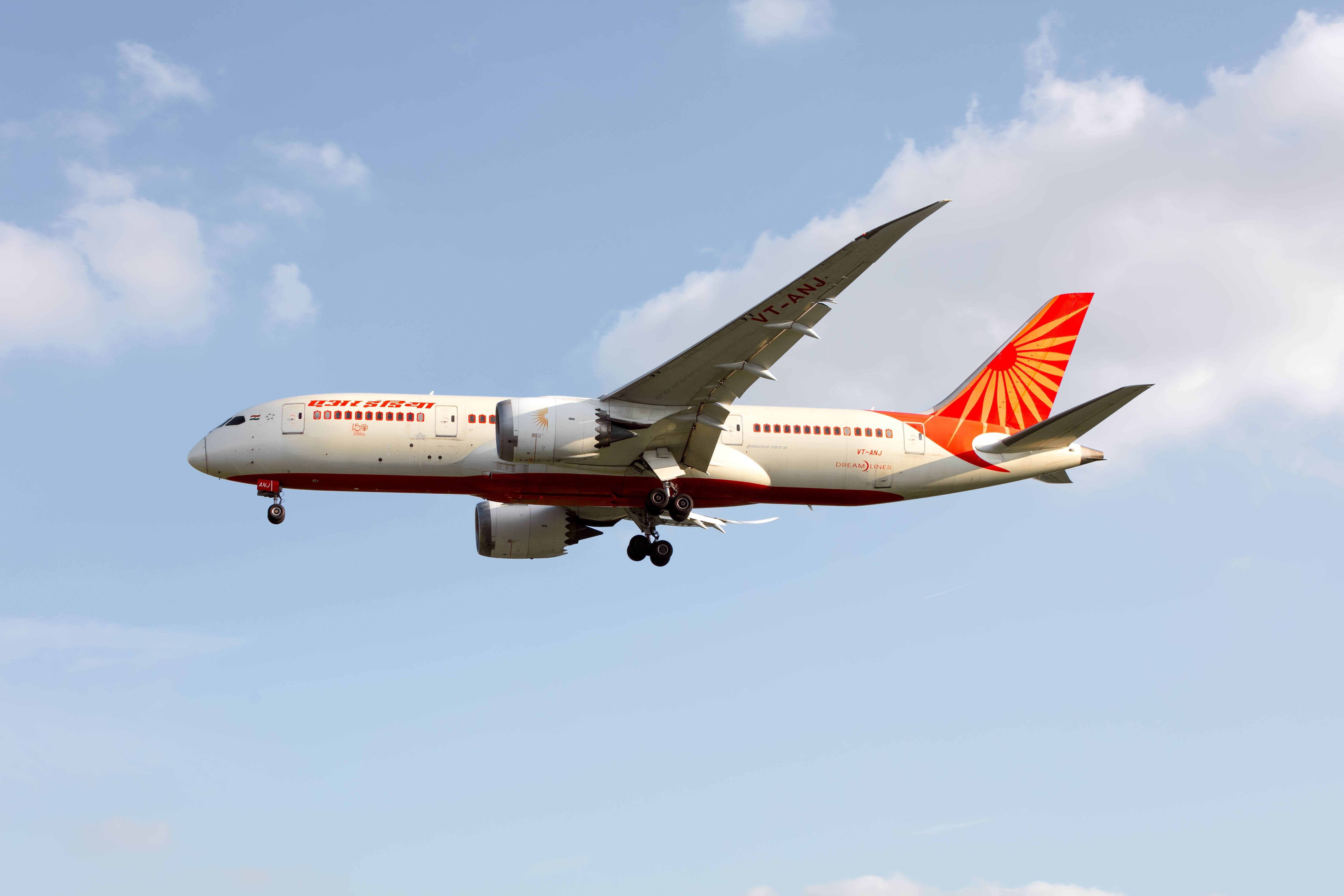 Air India 787 landing