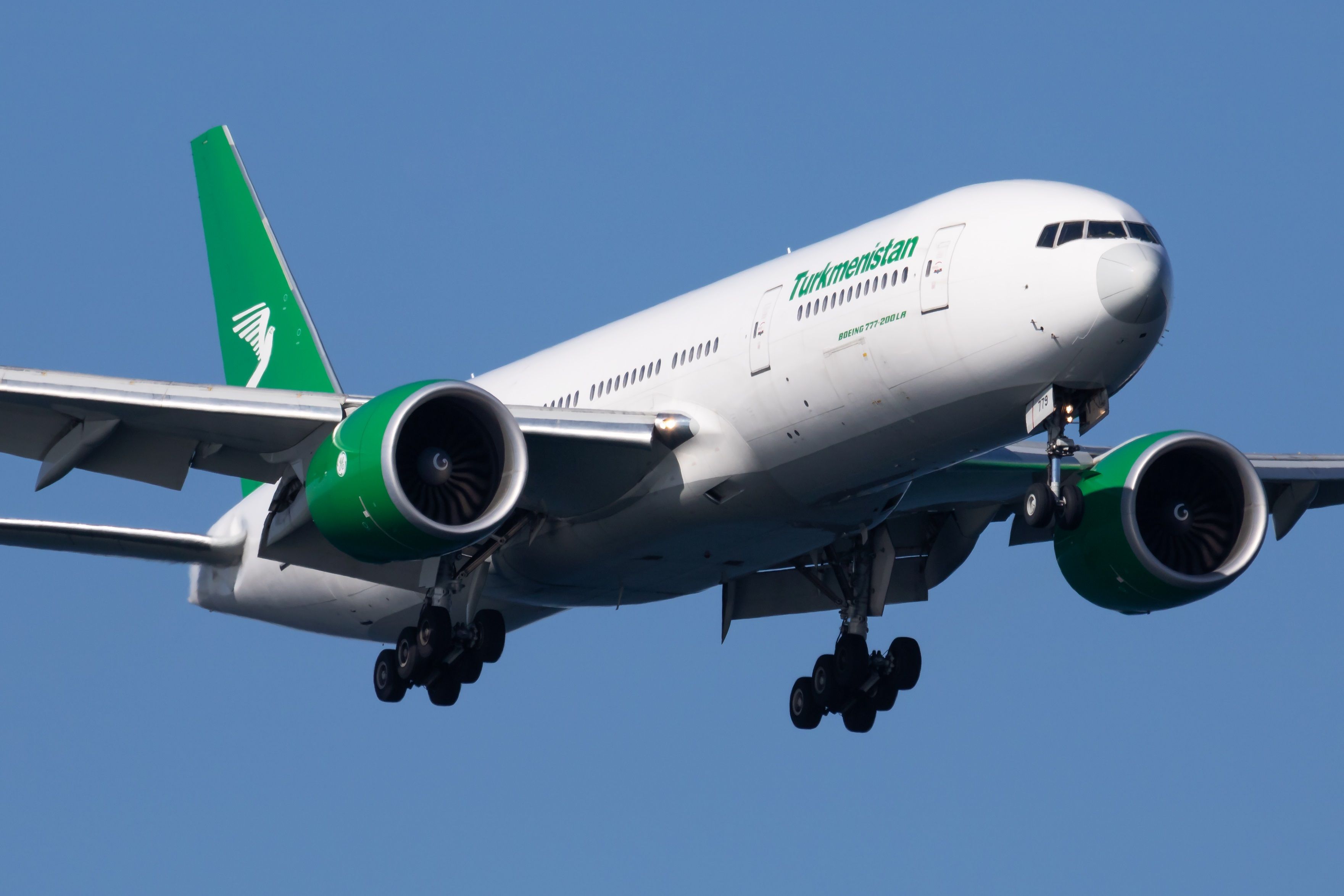 Turkmenistan Airlines 777-200LR