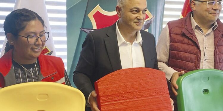 El particular dato del estadio donde hará local la selección de Bolivia en las Eliminatorias :: Olé