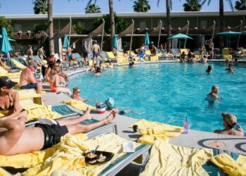Best hotel pools, spas in Phoenix, per USA TODAY 10Best