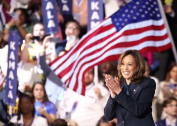 In DNC finale, Harris asks America to turn the page