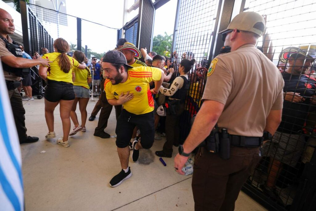 Battery charges dropped against Colombia soccer fed prez from Copa America final brawl