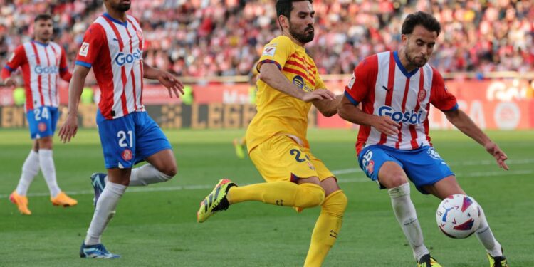 One in, one out: Barcelona announce squad for Rayo Vallecano clash