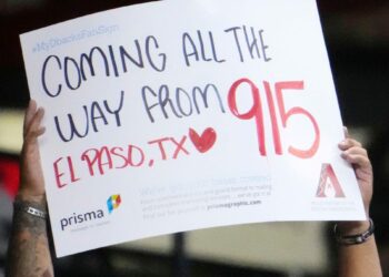 DBacks to honor Latino fans