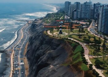 Aecom and Gleeds to programme manage two hospitals in Peru