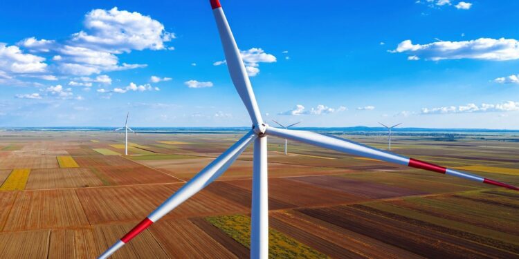 CIP’s Buffalo Plains project delivers first power to grid in Canada