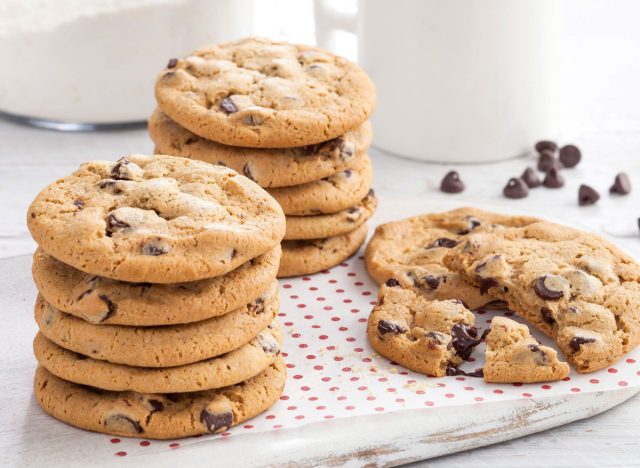 mrs. fields chocolate chip cookies