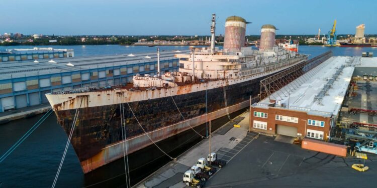 Underwater Fate Drawing Closer for America's Old Ocean Liner
