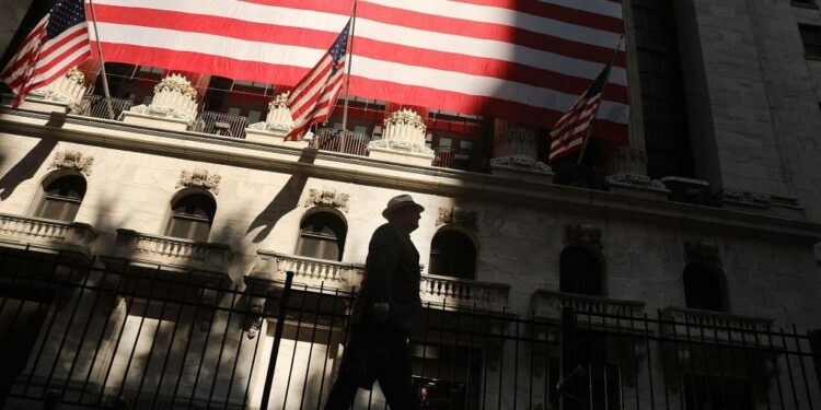 3 Reasons Why 'Recession Risk Is Low': Bank of America