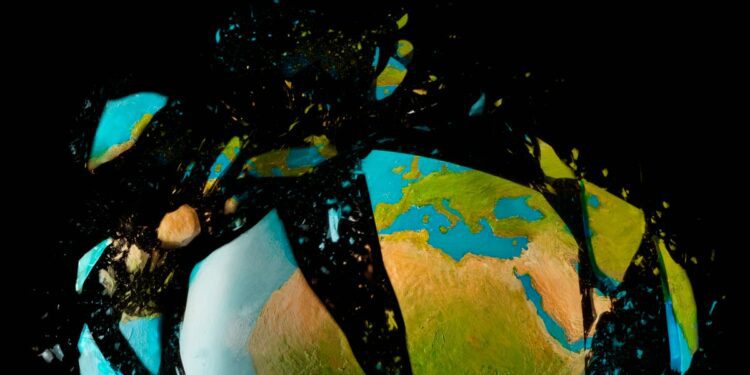 A Scientist Says Earth Might Only Have Six Continents