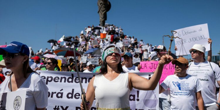 AMLO’s dangerous last blast threatens Mexico