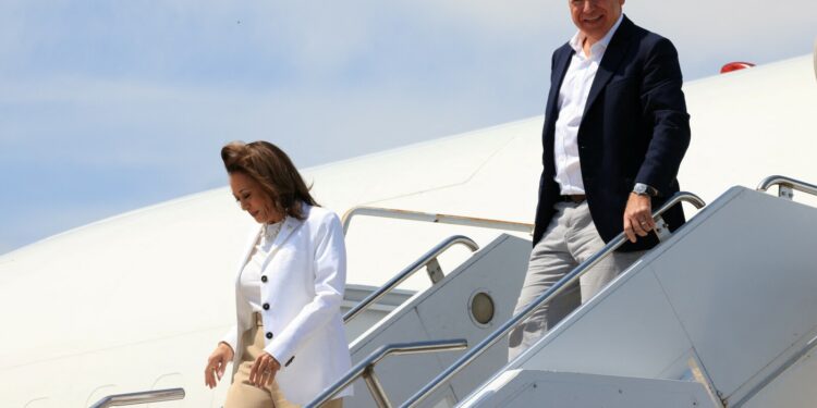 After ‘whirlwind’ week, Walz schedules 6 more appearances across America - InForum