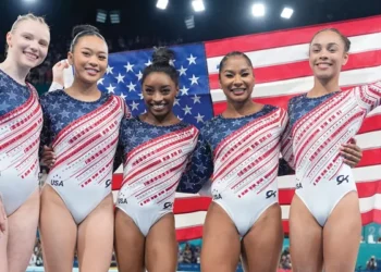 America thwarts Romania’s comeback in women’s gymnastics