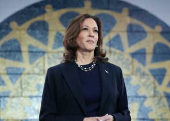 Arizona Rep. Crane says Walz, Harris are the opposite of 'peace through strength' in foreign policy