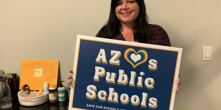 BBC World Service - The Documentary Podcast, Assignment: Rejecting Public Education in Arizona