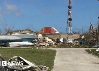 'Barely habitable' Barbuda residents flee