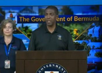 Bermuda braces for Hurricane Ernesto's arrival