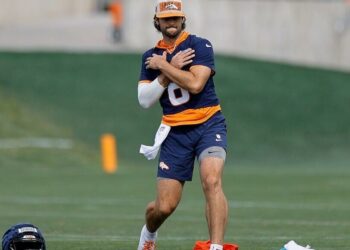 Broncos starting QB Jarrett Stidham in preseason opener vs Colts