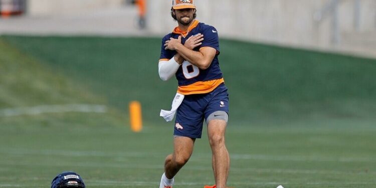 Broncos starting QB Jarrett Stidham in preseason opener vs Colts