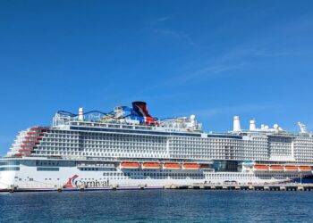Carnival Cruise Line Reveals New Itineraries and Plans for Half Moon Cay Expansion