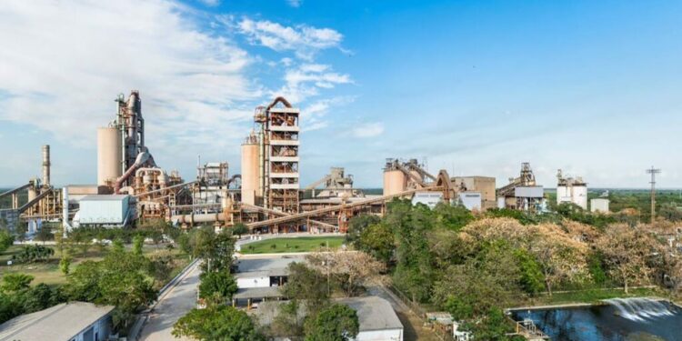 Cemex divesting Dom Rep operations