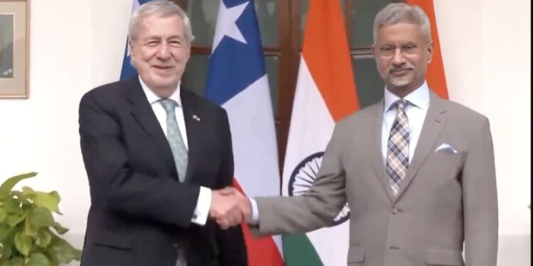 Chile’s foreign minister in India for joint-commission talks day after agriculture ministers met – Firstpost