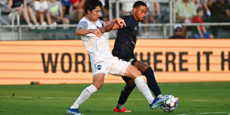 Colorado Springs Switchbacks FC fall on the road against North Carolina FC