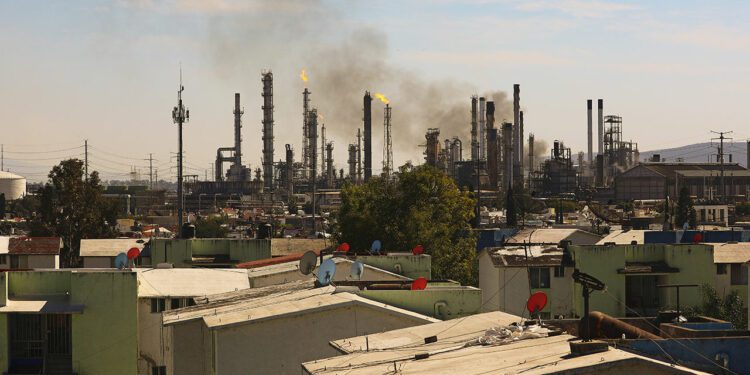 Confused and dirty: Claudia Sheinbaum’s energy plan