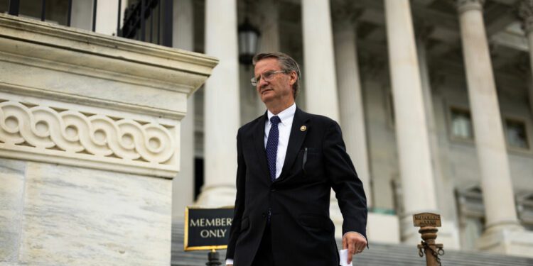 Congress Set To Probe Peru 'Alien' Mummies Amid Fears They Could Be Linked to UFOs