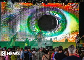 Crowd surge at Boardmasters leaves festival-goers injured