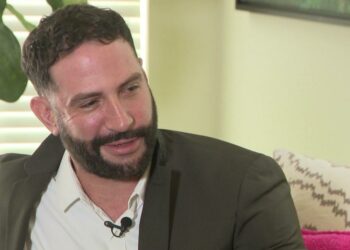 Cuban American recalls regaining freedom after 2015 prisoner swap