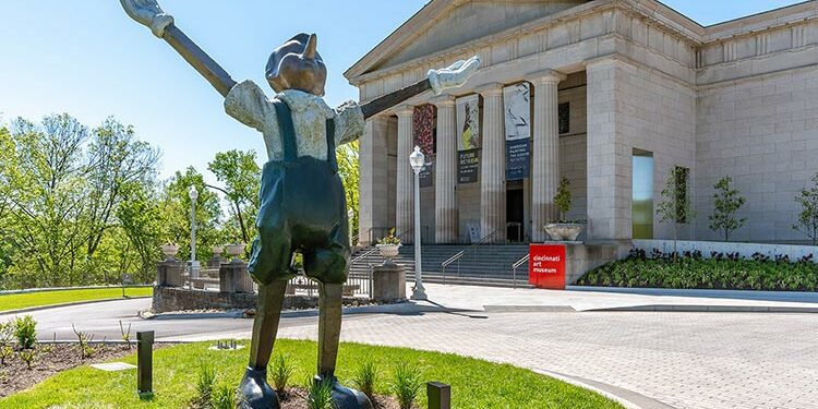 Dubai gallery Lawrie Shabibi reports work acquisitions by USA museums