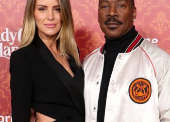 Eddie Murphy and Paige Butcher Get Married in Caribbean Wedding