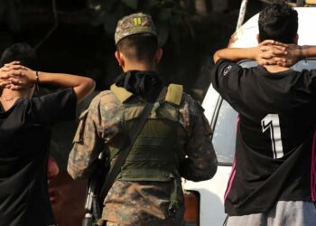 El Salvador extendió nuevamente el régimen de excepción en todo el país: ya van 29 prórrogas