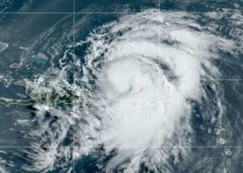 Ernesto dousing Puerto Rico, U.S. Virgin Islands; forecast to become hurricane