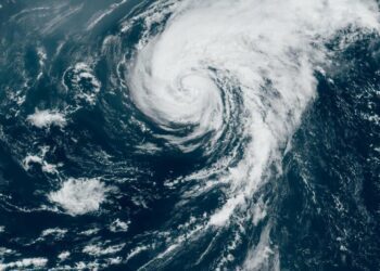 Ernesto restrengthens into Atlantic hurricane