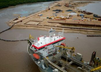 ExxonMobil and Chevron deepen rift over lucrative Guyana project