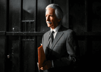 Guatemala: Jose Rubén Zamora, ordered to be placed under house arrest in one of three ongoing court cases, must be released from prison