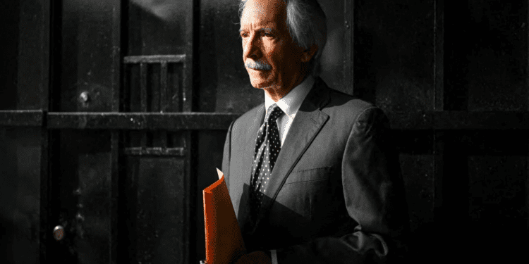 Guatemala: Jose Rubén Zamora, ordered to be placed under house arrest in one of three ongoing court cases, must be released from prison