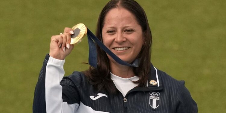 footer bein logo white