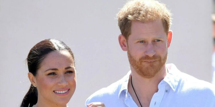 Harry and Meghan jet off for 'high-risk promotion tour' in Colombia despite warnings they'll be 'political pawns'
