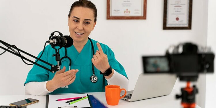 How Some Med Students Become Influencers