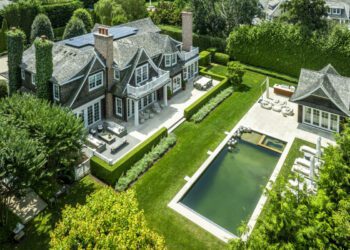 How an Instagram-Perfect Life in the Hamptons Ended in Tragedy