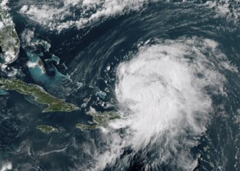 Hurricane Ernesto aims for Bermuda, many in Puerto Rico without power